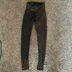 Super Fly Honey Sticky Pole Wear Gold Leopard Print Grip High Waist Leggings M